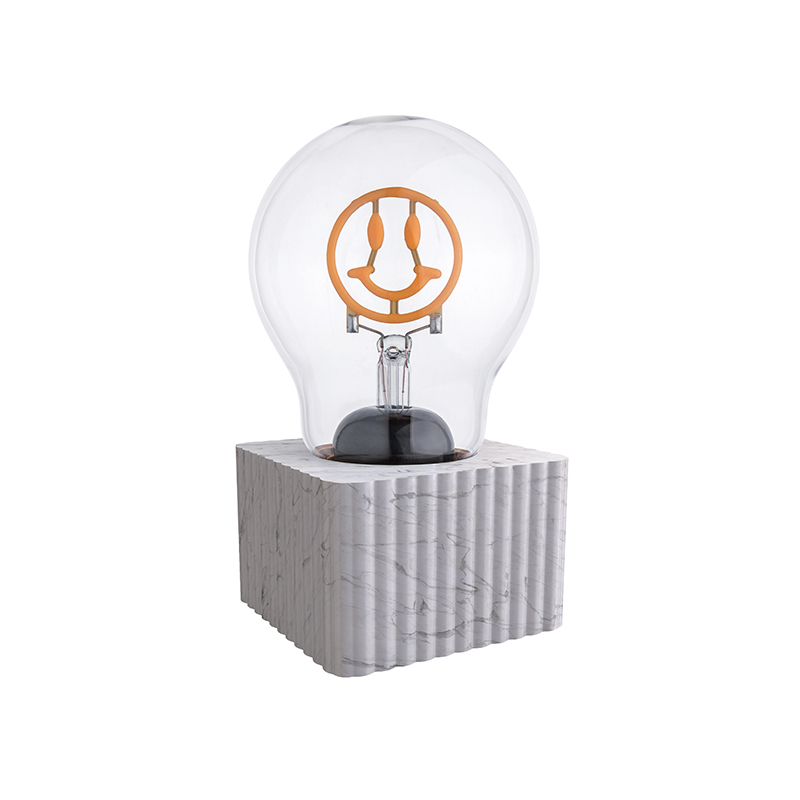 تزيين قاعدة مصباح الجدول (الجير الزجاجي المدمج) تزيين قاعدة مصباح الجدول (الجير الزجاجي المدمج)